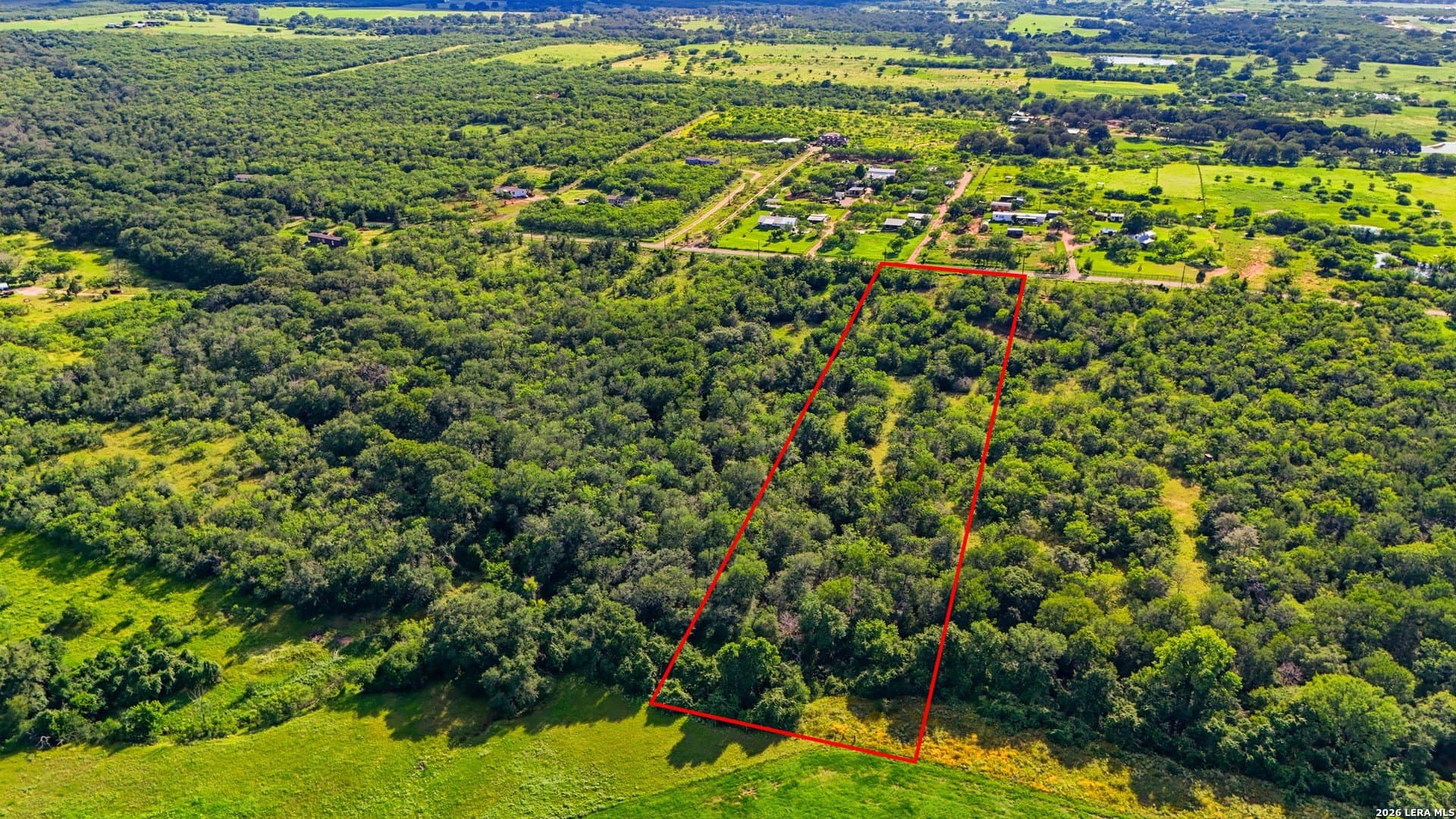 4.69 acres in Guadalupe County - photo 6