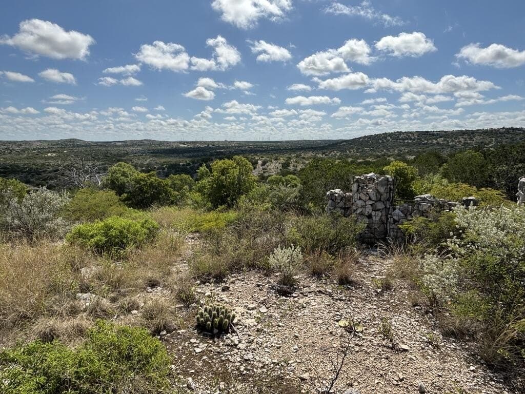 175 acres in Val Verde County - photo 11