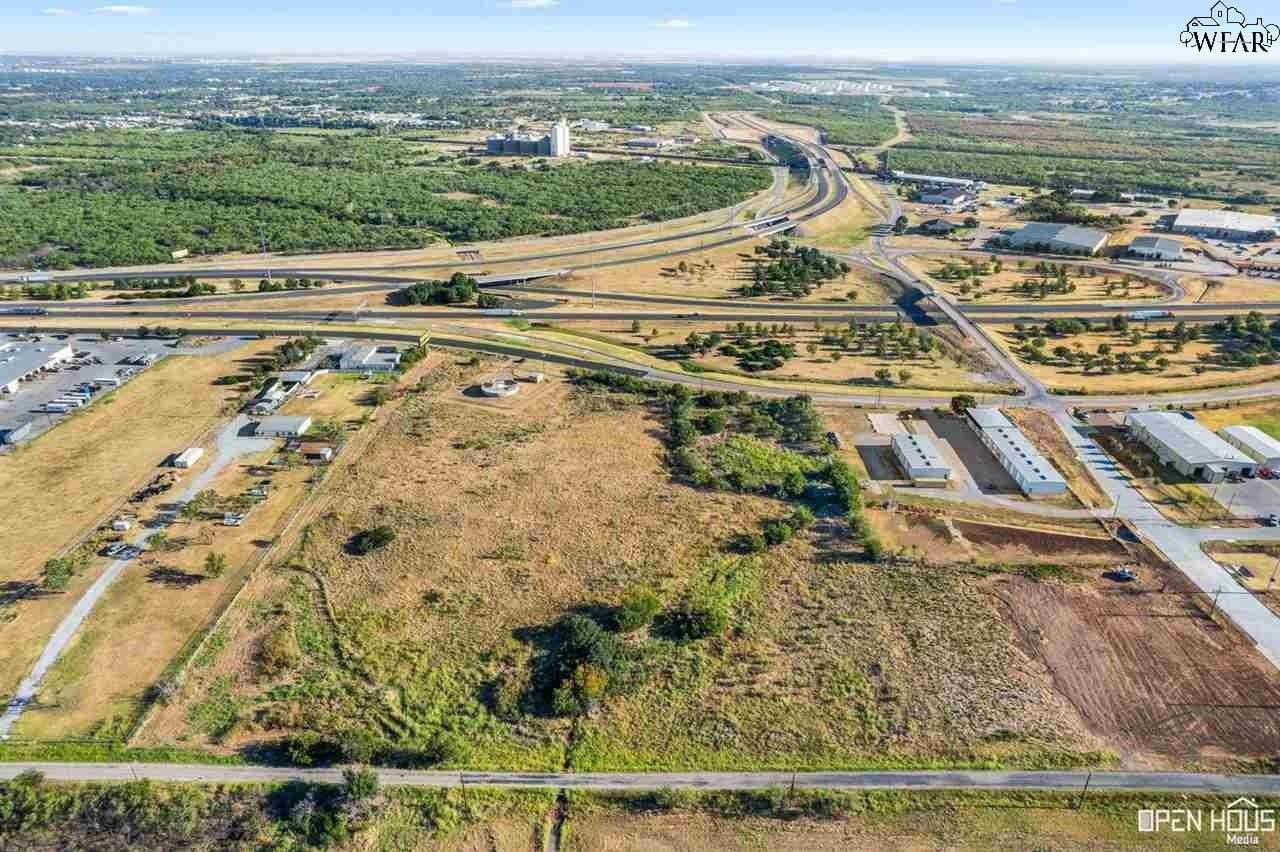 11.67 acres in Wichita County gallery image 3