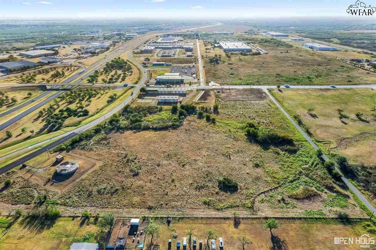 11.67 acres in Wichita County gallery image 2