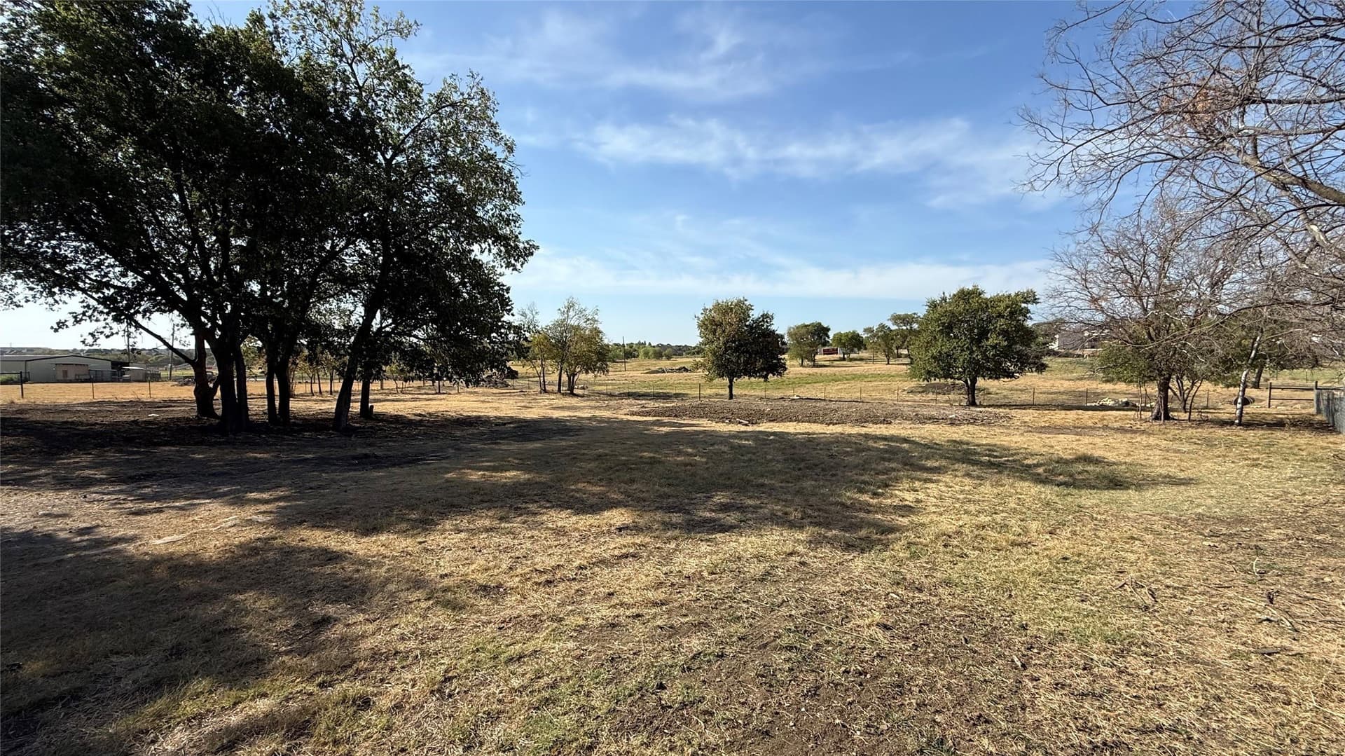0.91 acres in Tarrant County - photo 5