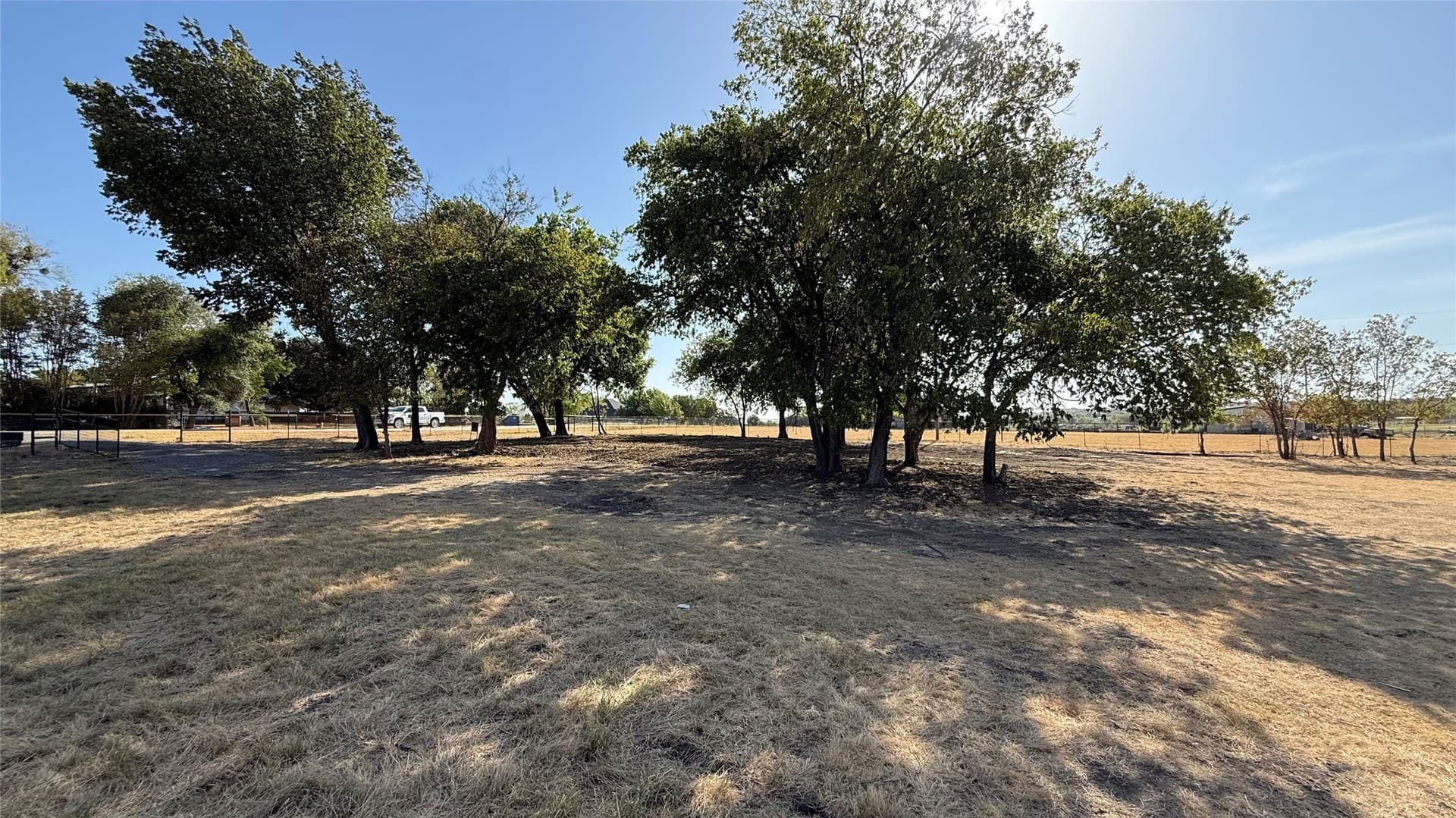 0.91 acres in Tarrant County - photo 6