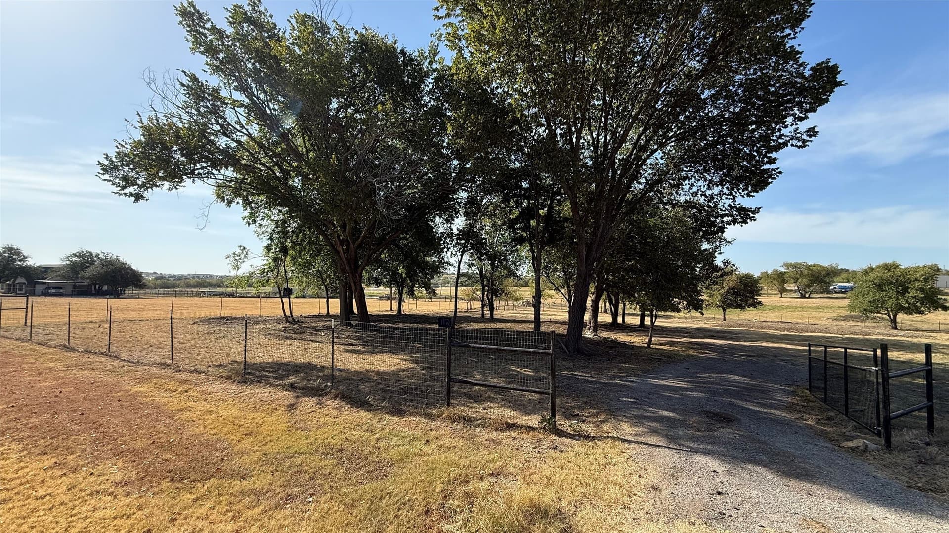 0.91 acres in Tarrant County