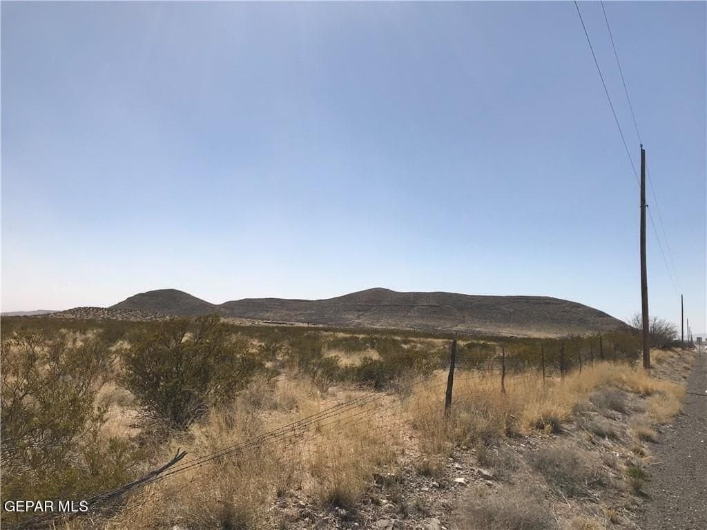 21.46 acres in Hudspeth County - photo 3
