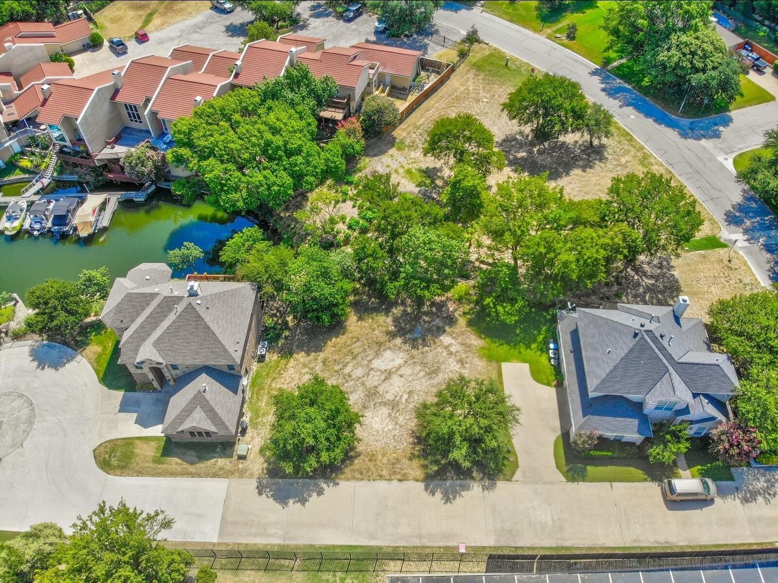 0.18 acres in Tarrant County gallery image 3