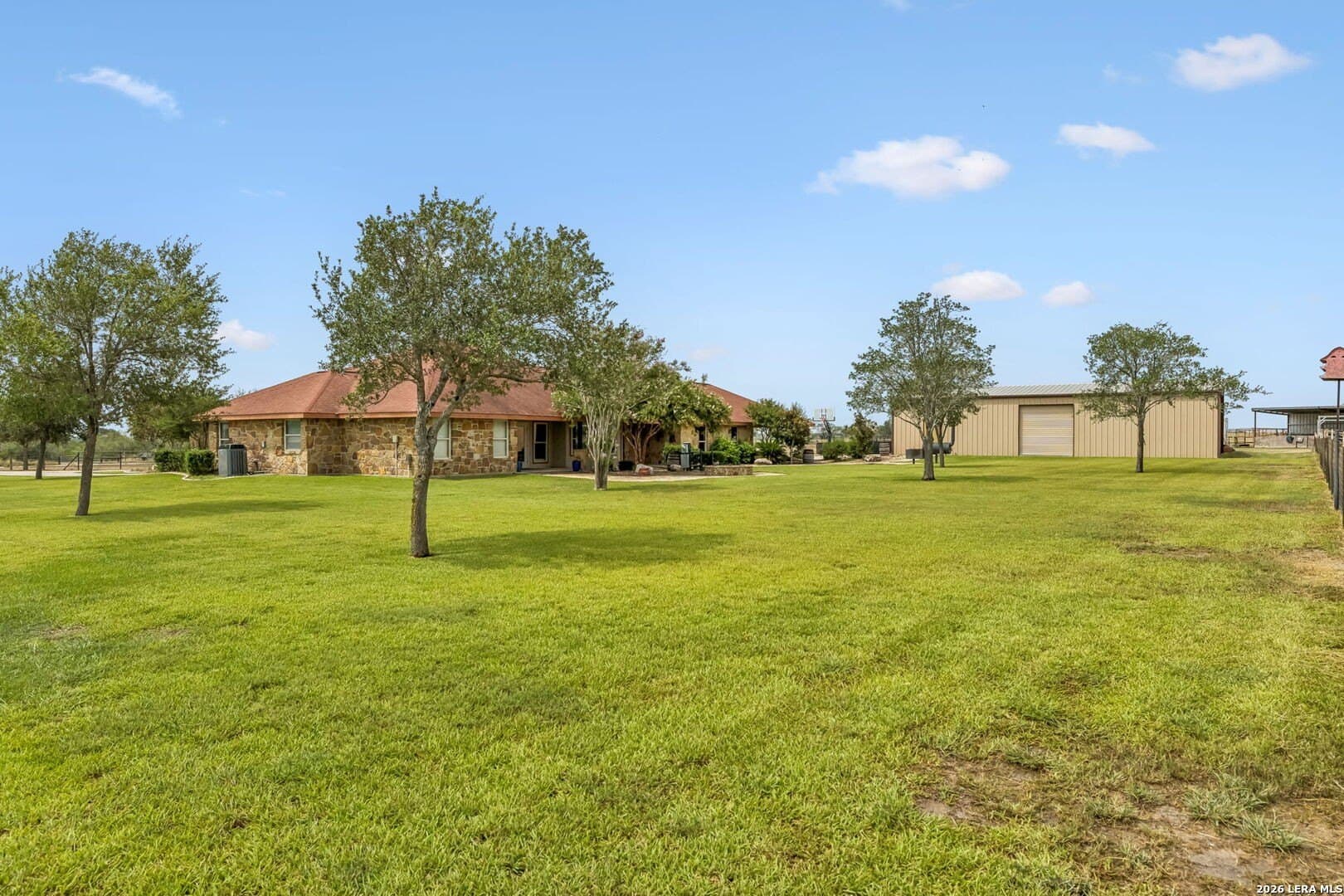 49.98 acres in Karnes County - photo 9