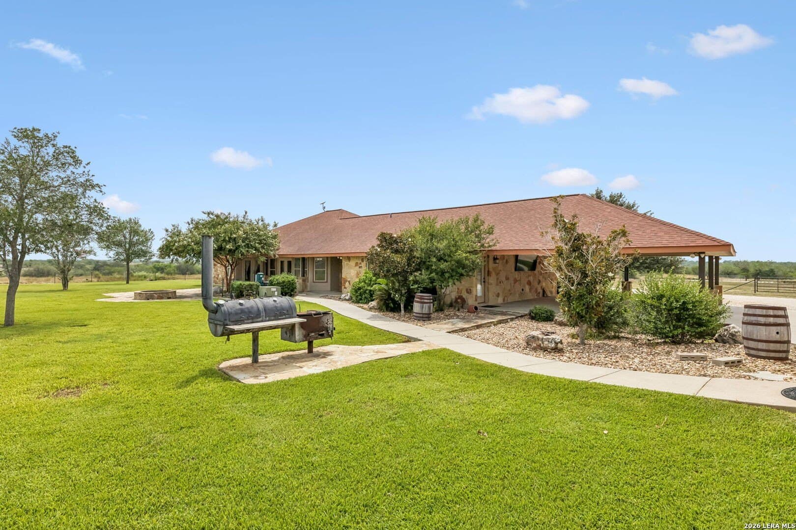 49.98 acres in Karnes County - photo 12