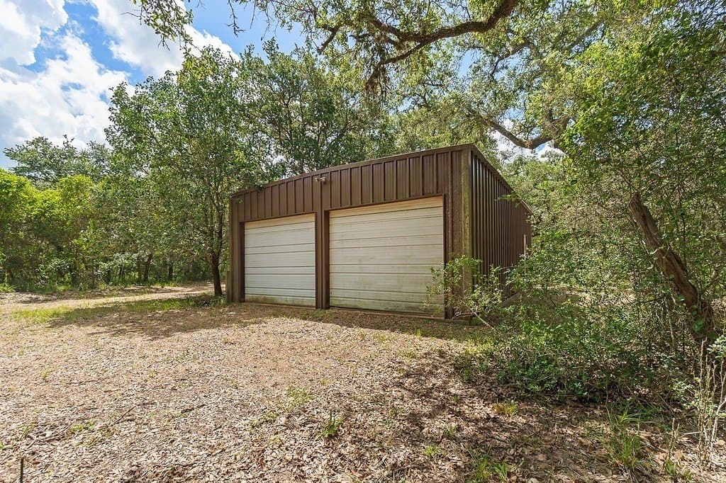 20.57 acres in Lavaca County - photo 16
