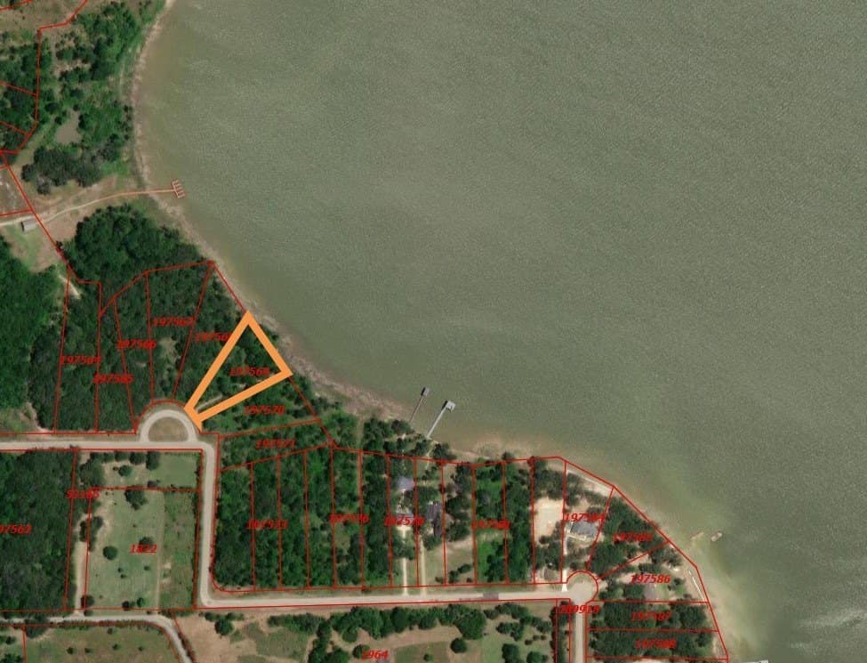 1.25 acres in Kaufman County - photo 2