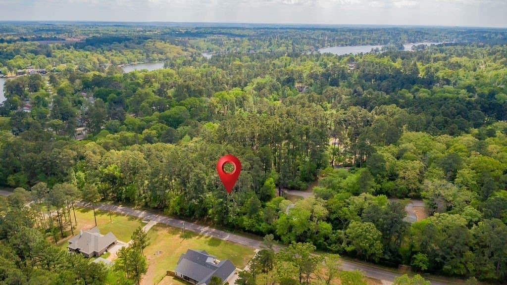 0.36 acres in Smith County - photo 6