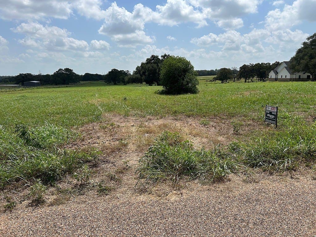 5.43 acres in Fayette County gallery image 4