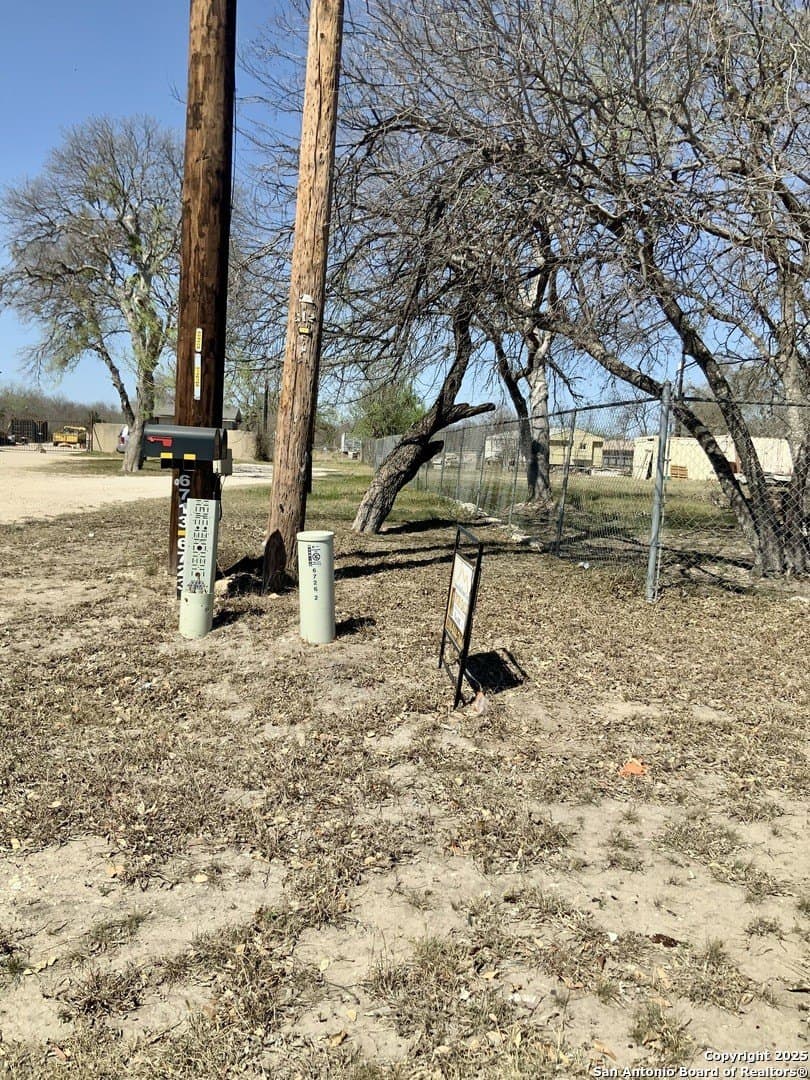 0.82 acres in Bexar County gallery image 2