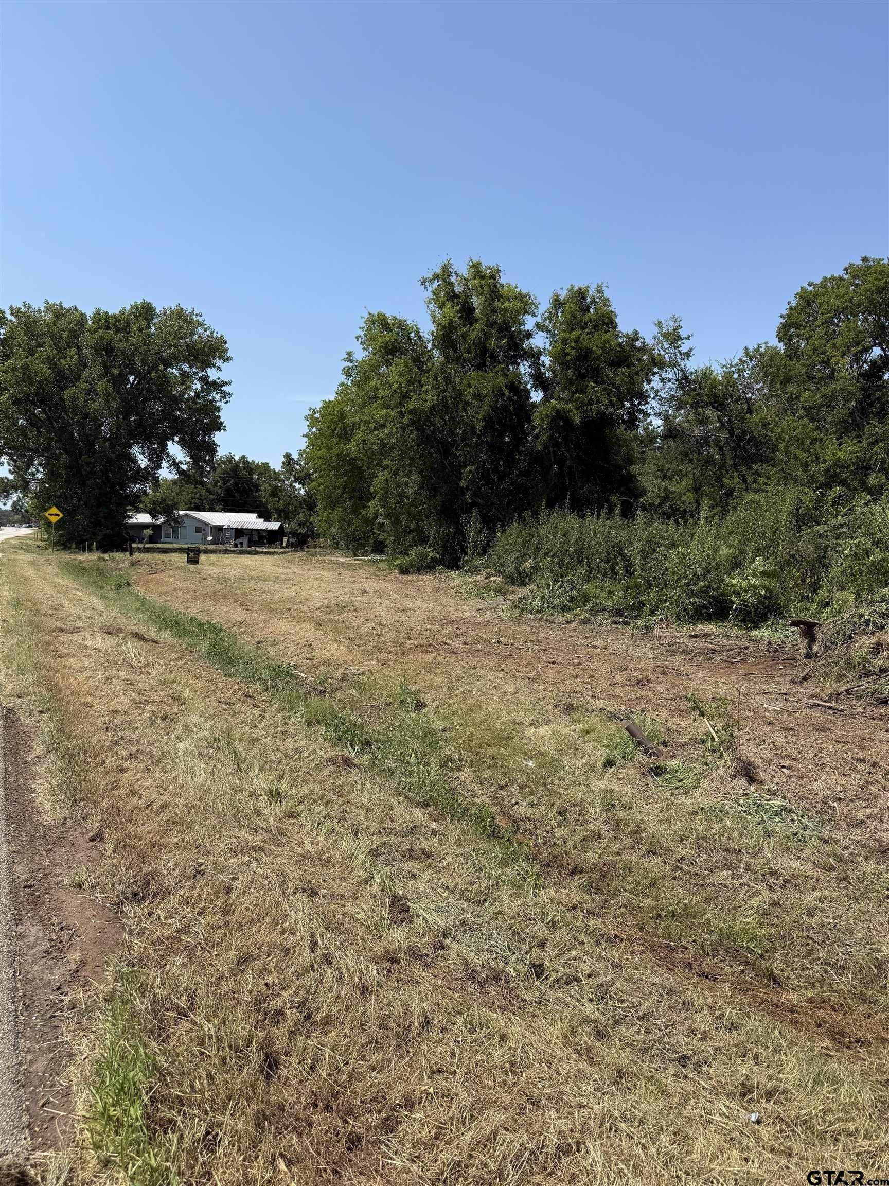 0.72 acres in Smith County - photo 6