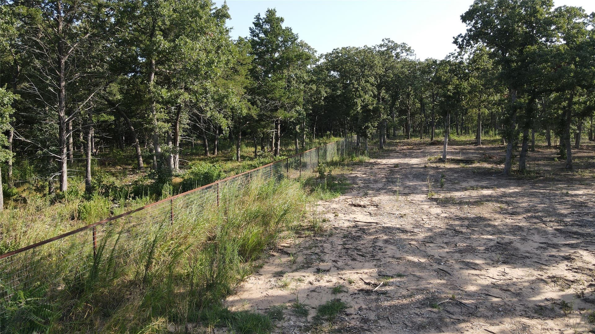17 acres in Cooke County - photo 11