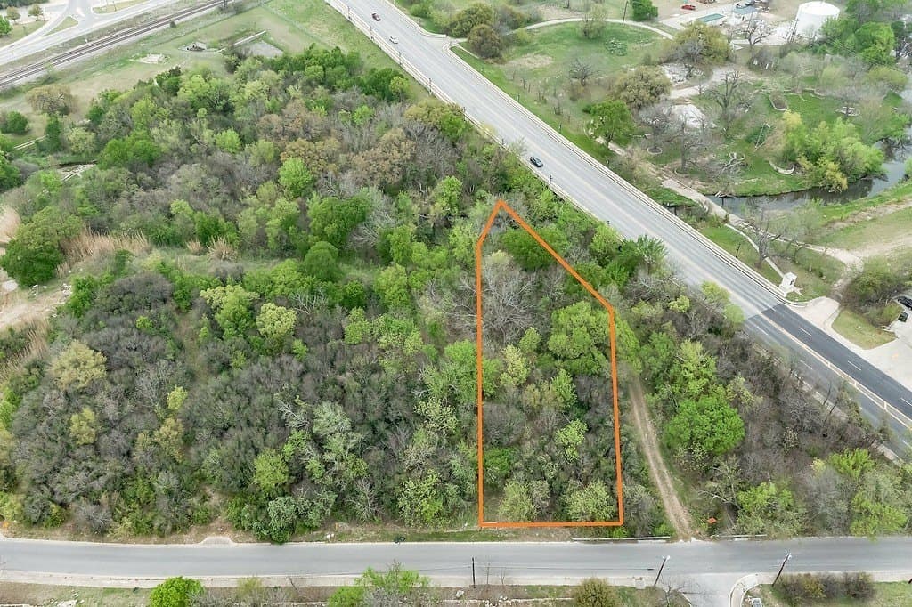 1.31 acres in Williamson County - photo 7