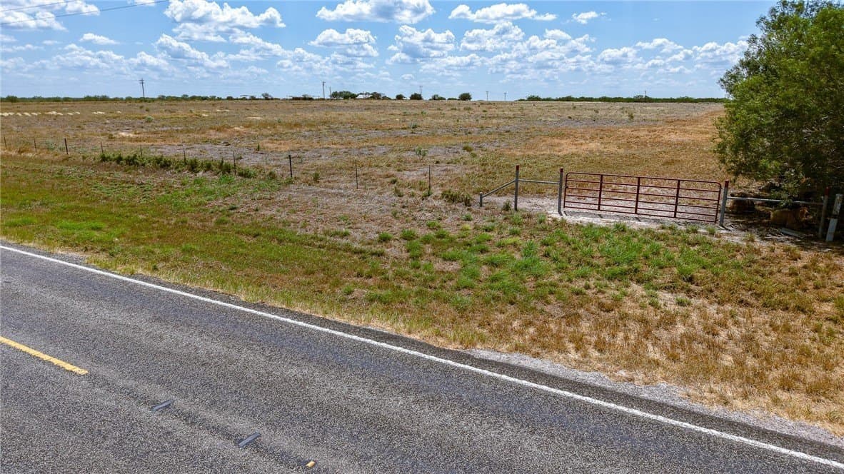22.19 acres in Live Oak County - photo 5
