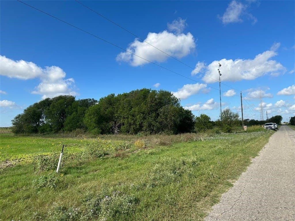40 acres in San Patricio County - photo 8