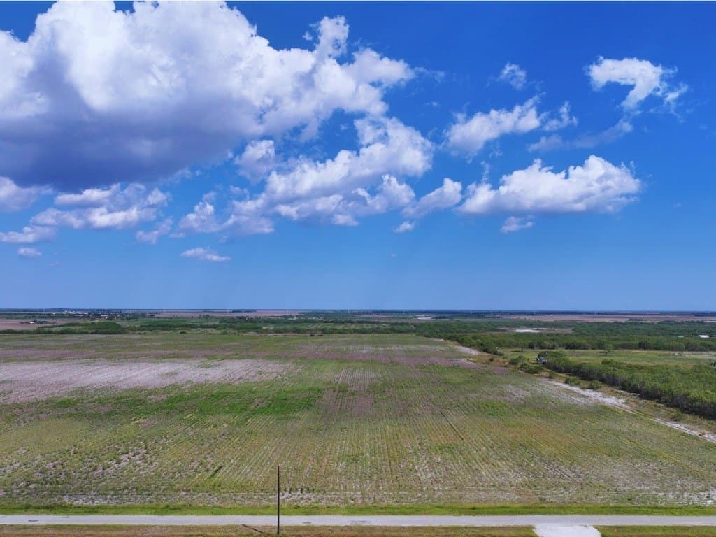 12.4 acres in Kleberg County - photo 5