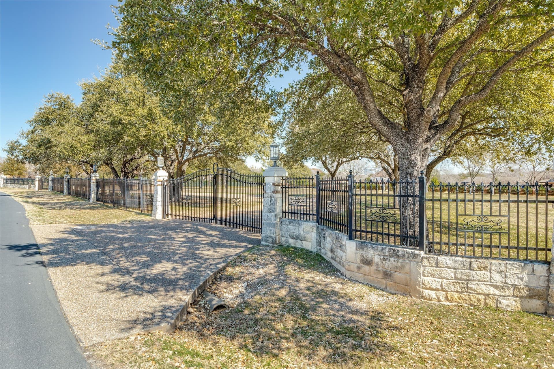 3 acres in Collin County gallery image 3