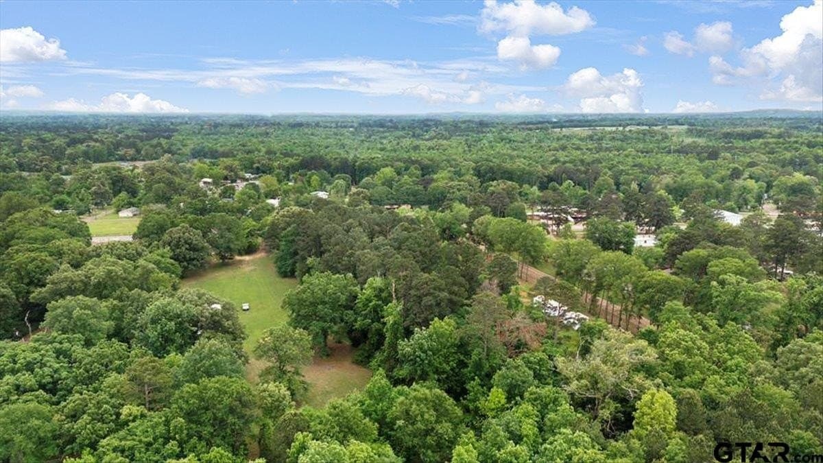 2 acres in Upshur County featured view