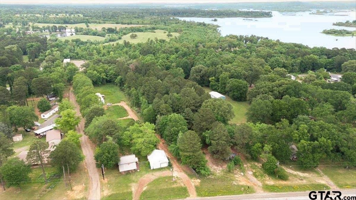 2 acres in Upshur County gallery image 3