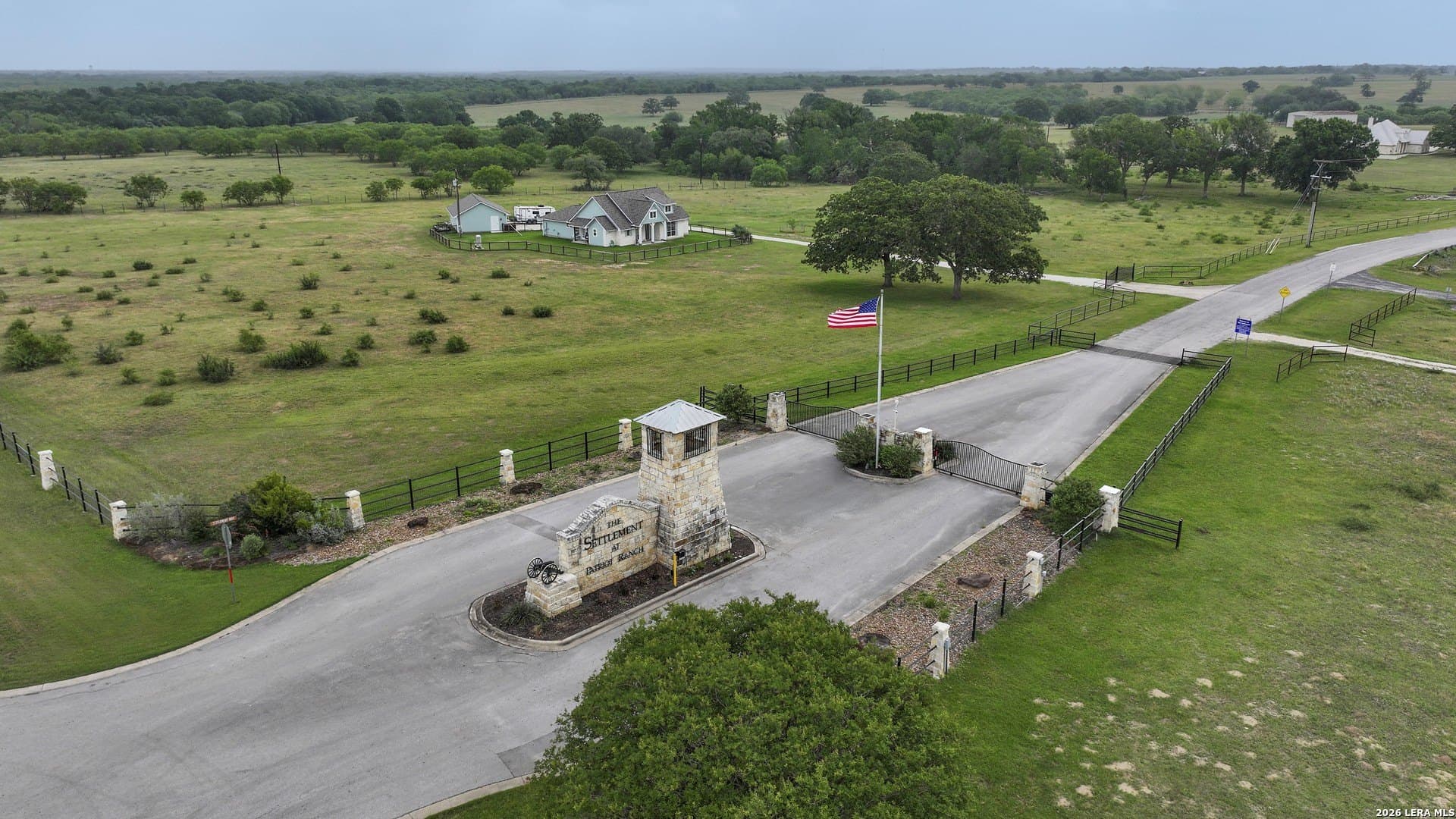 8.21 acres in Gonzales County gallery image 2