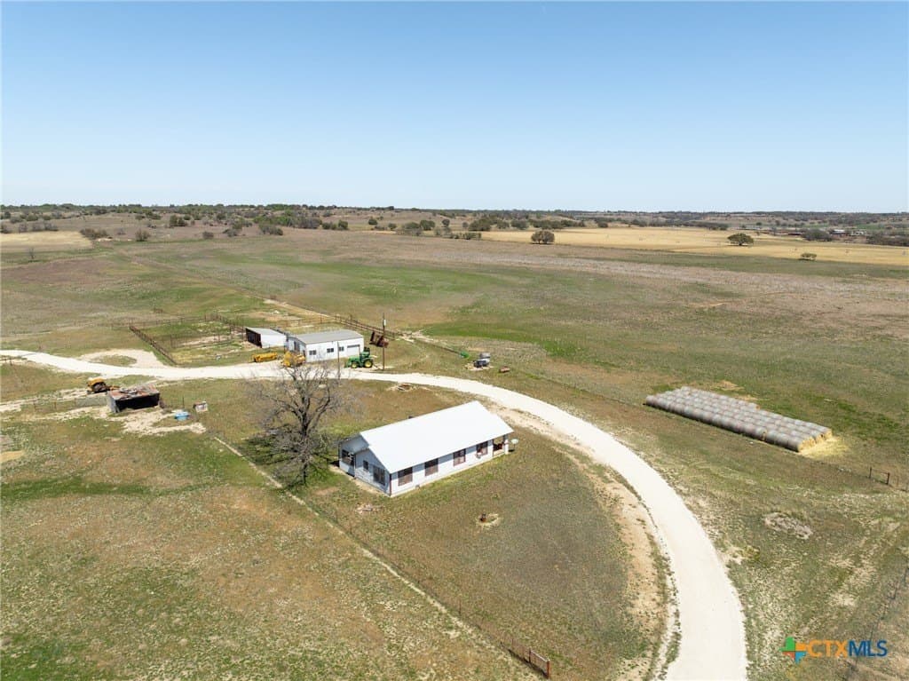 1,048 acres in Hamilton County - photo 8