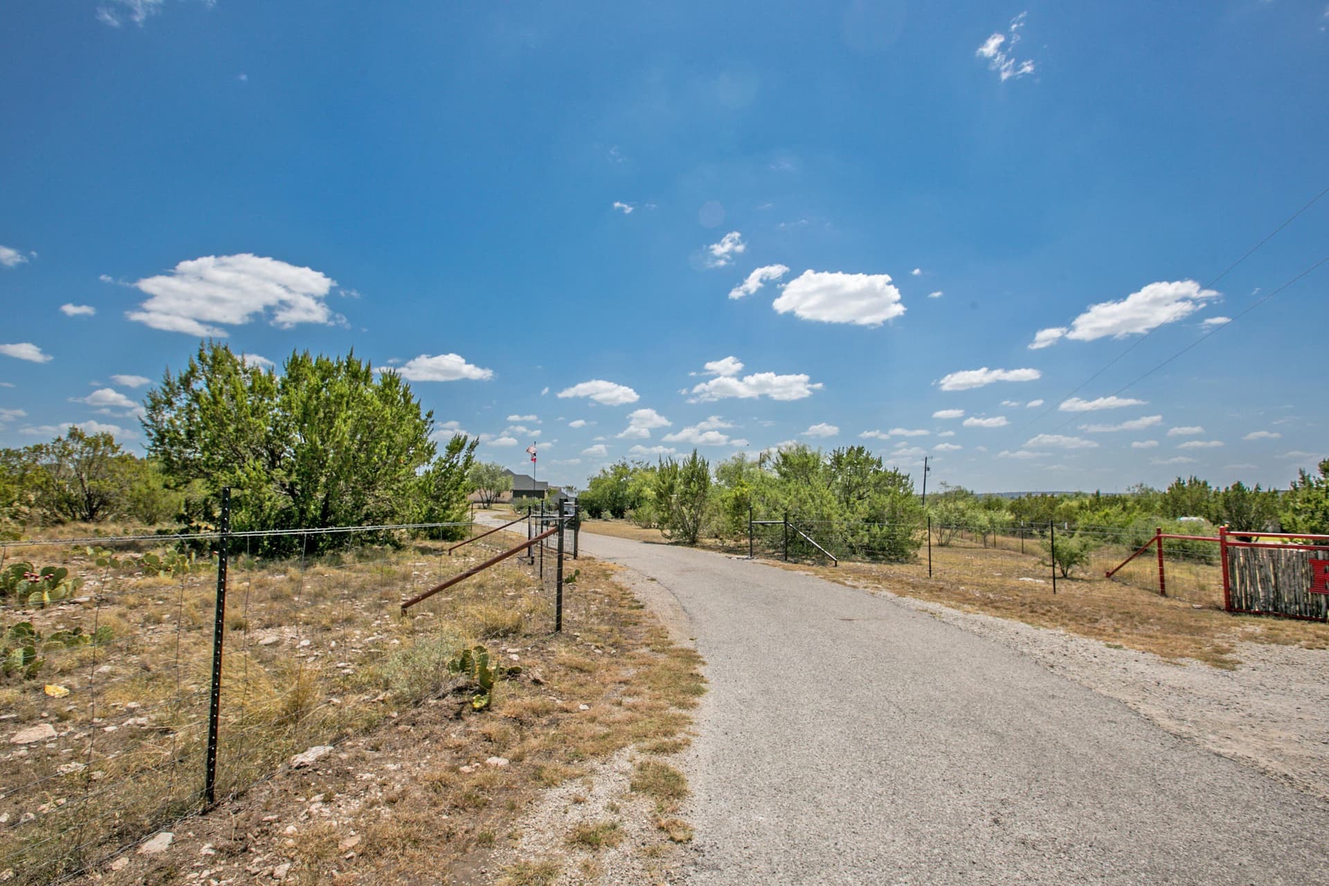 10 acres in Tom Green County - photo 13