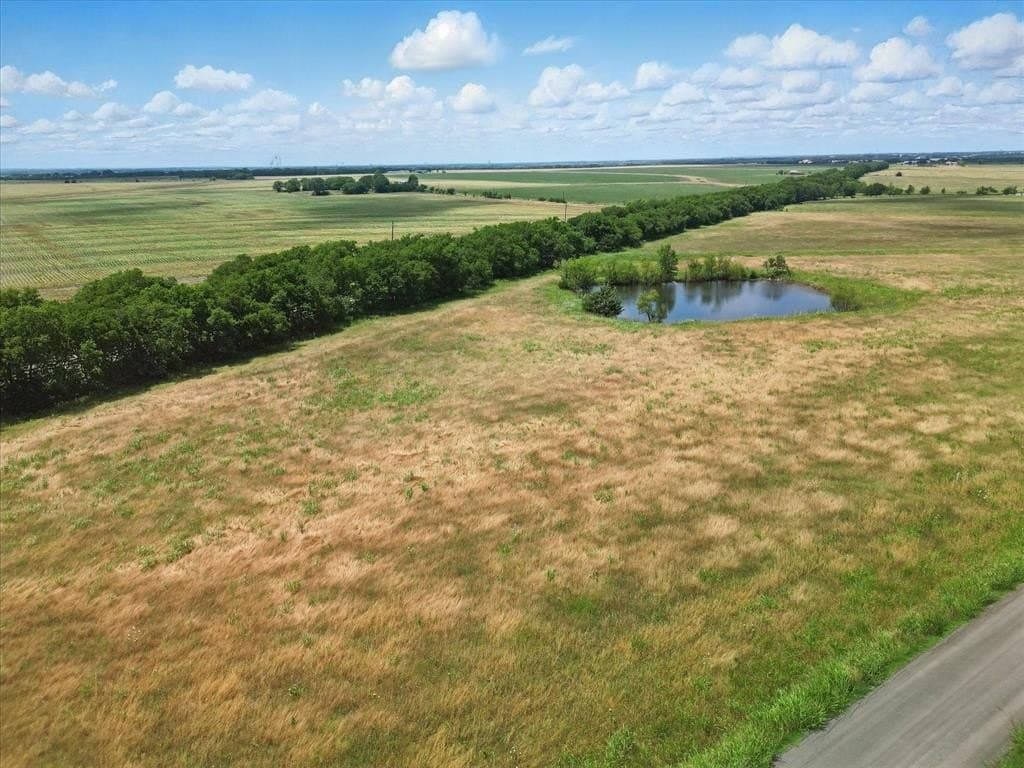 1.45 acres in Hunt County featured view