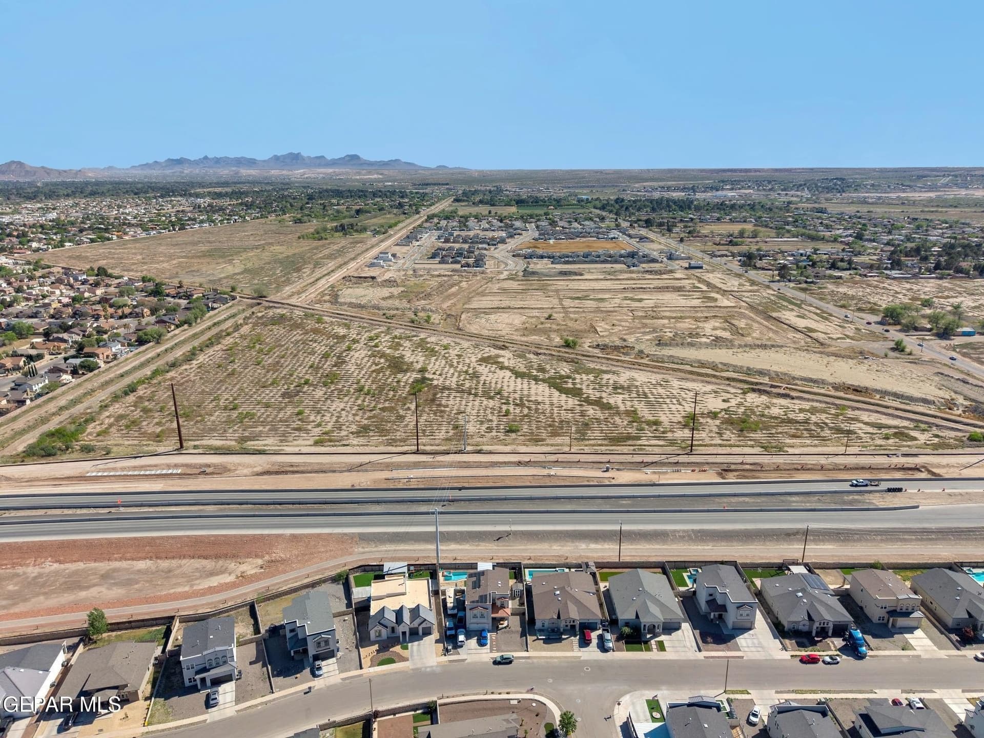 1.5 acres in El Paso County gallery image 4