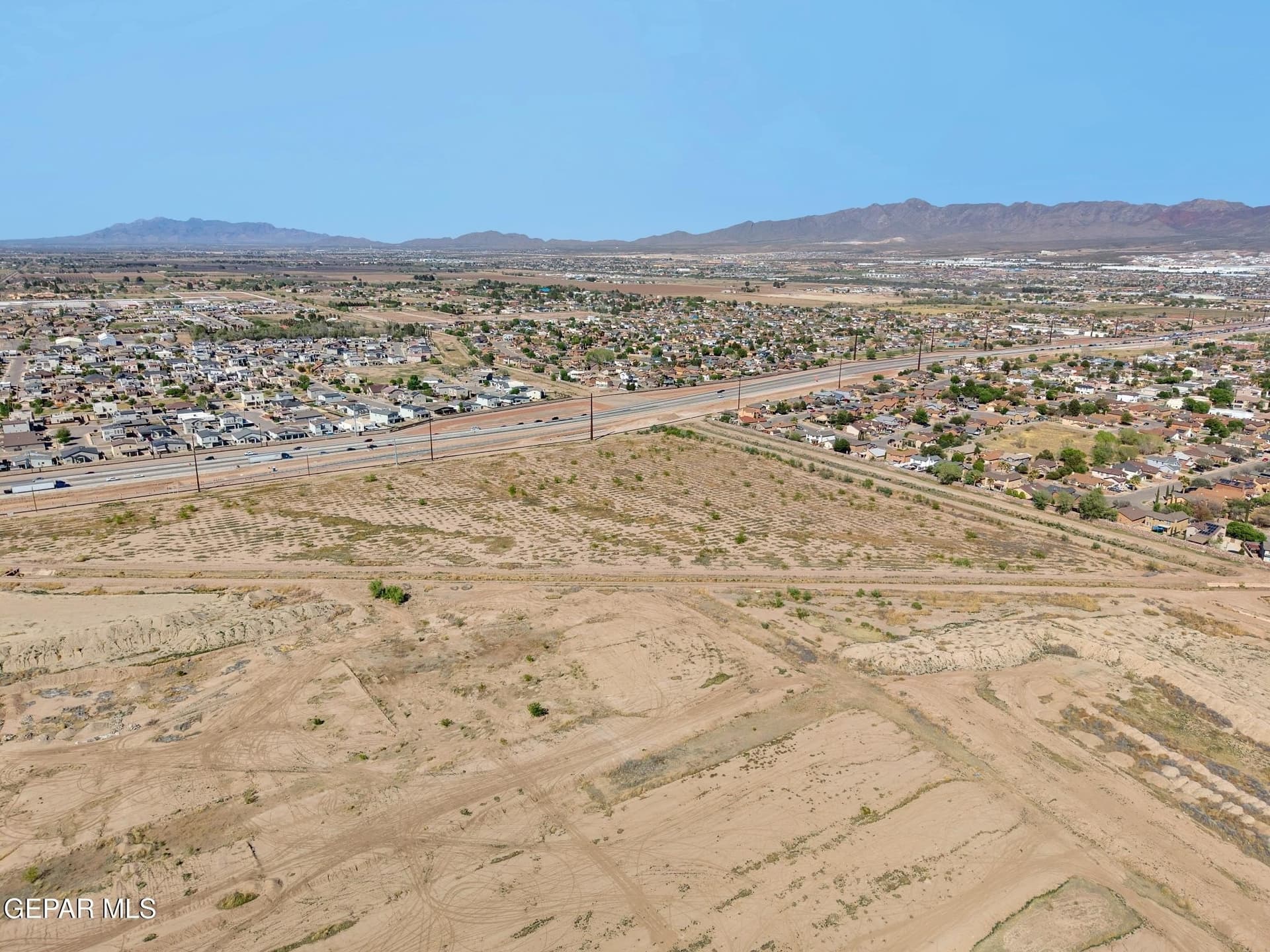 1.5 acres in El Paso County gallery image 2