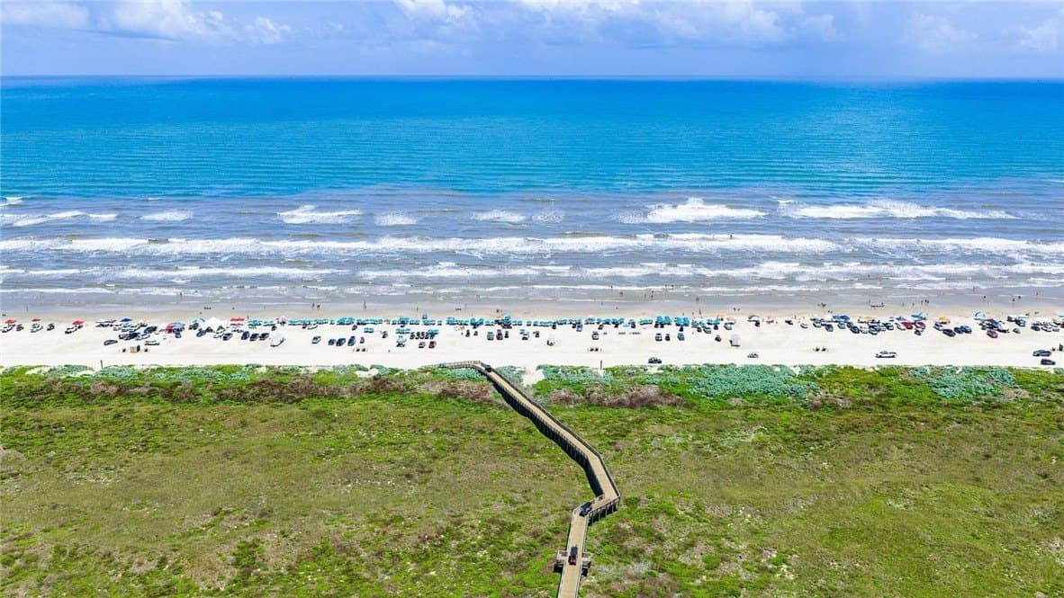 0.13 acres in Nueces County - photo 10