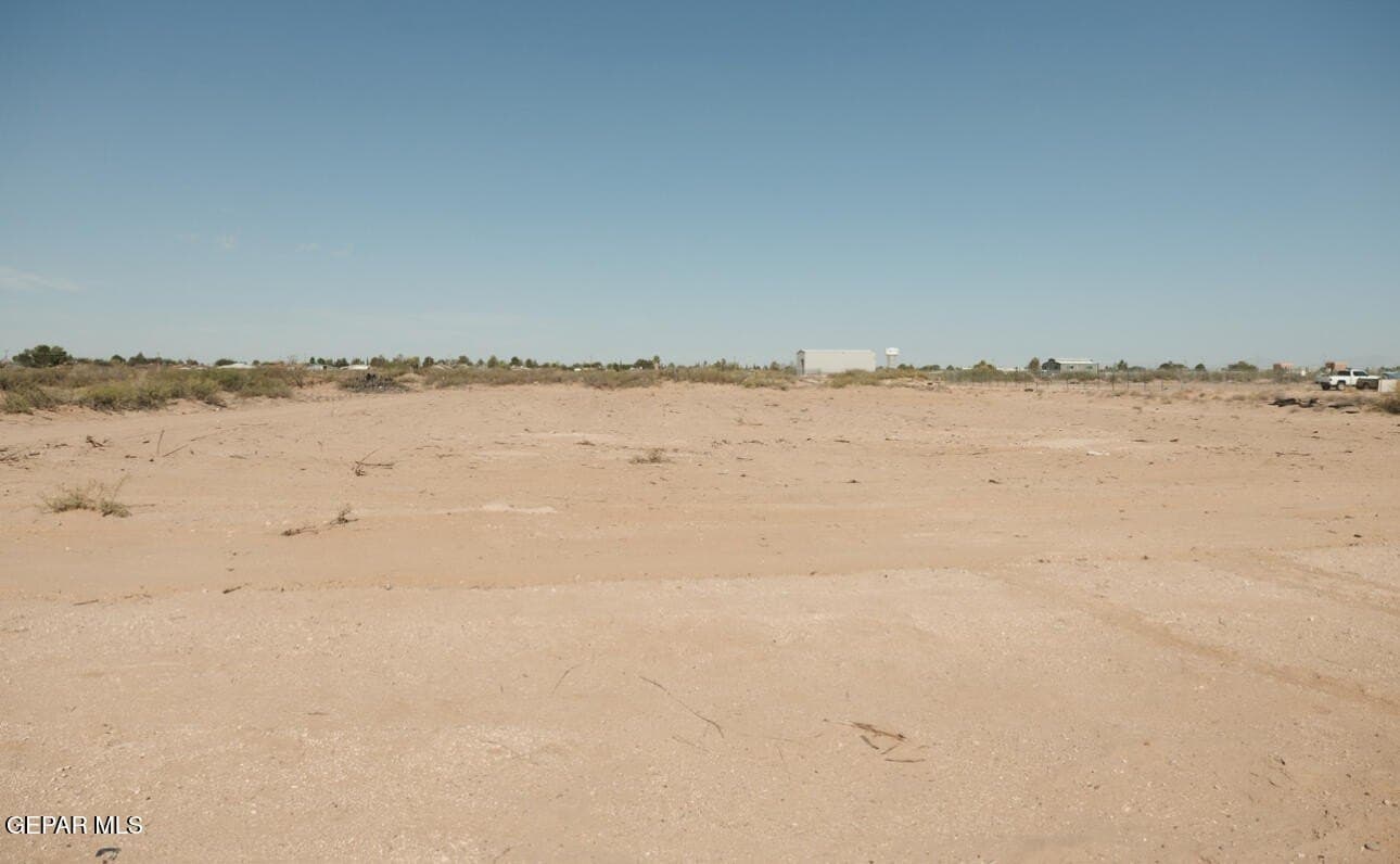 0.5 acres in El Paso County - photo 6