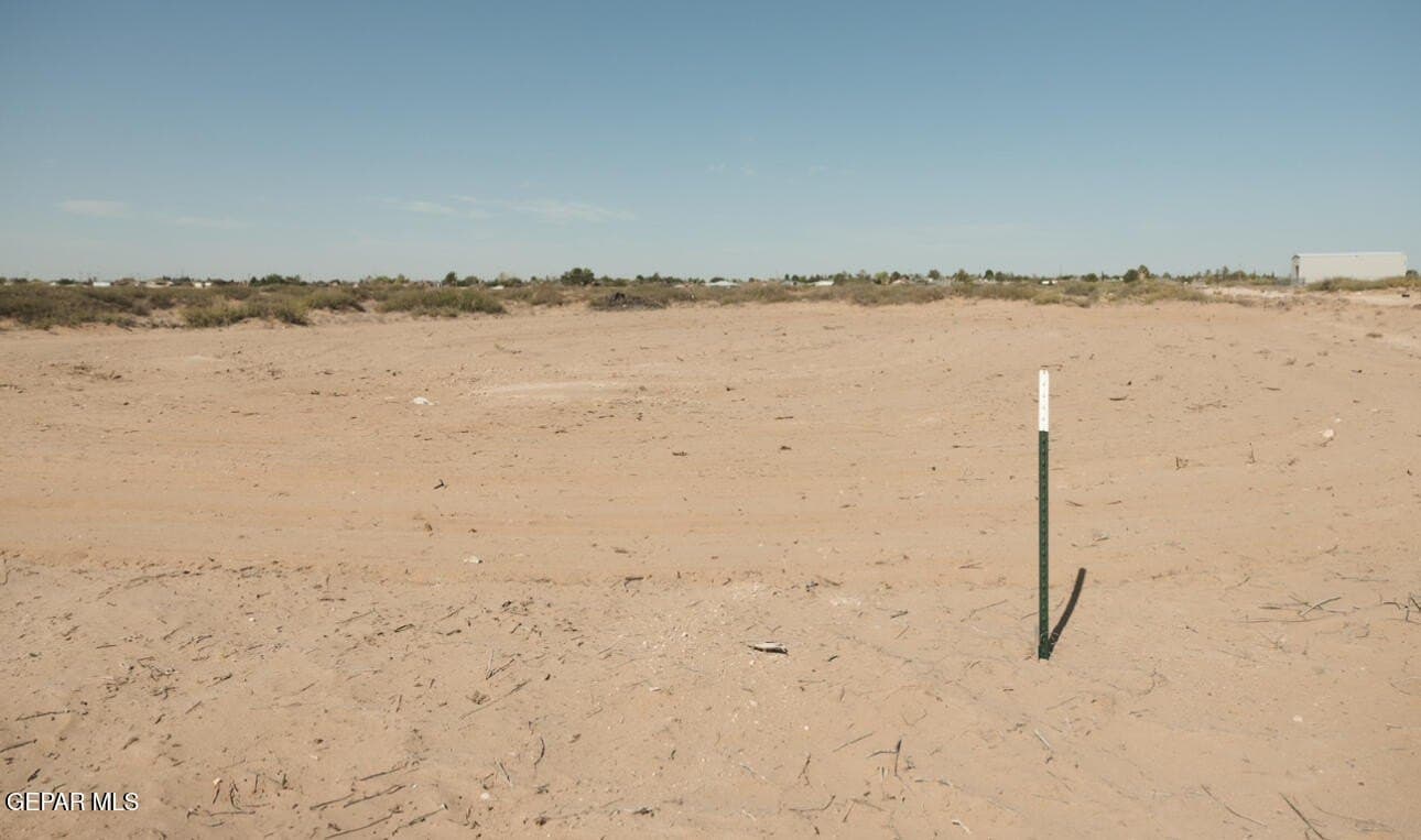 0.5 acres in El Paso County gallery image 4