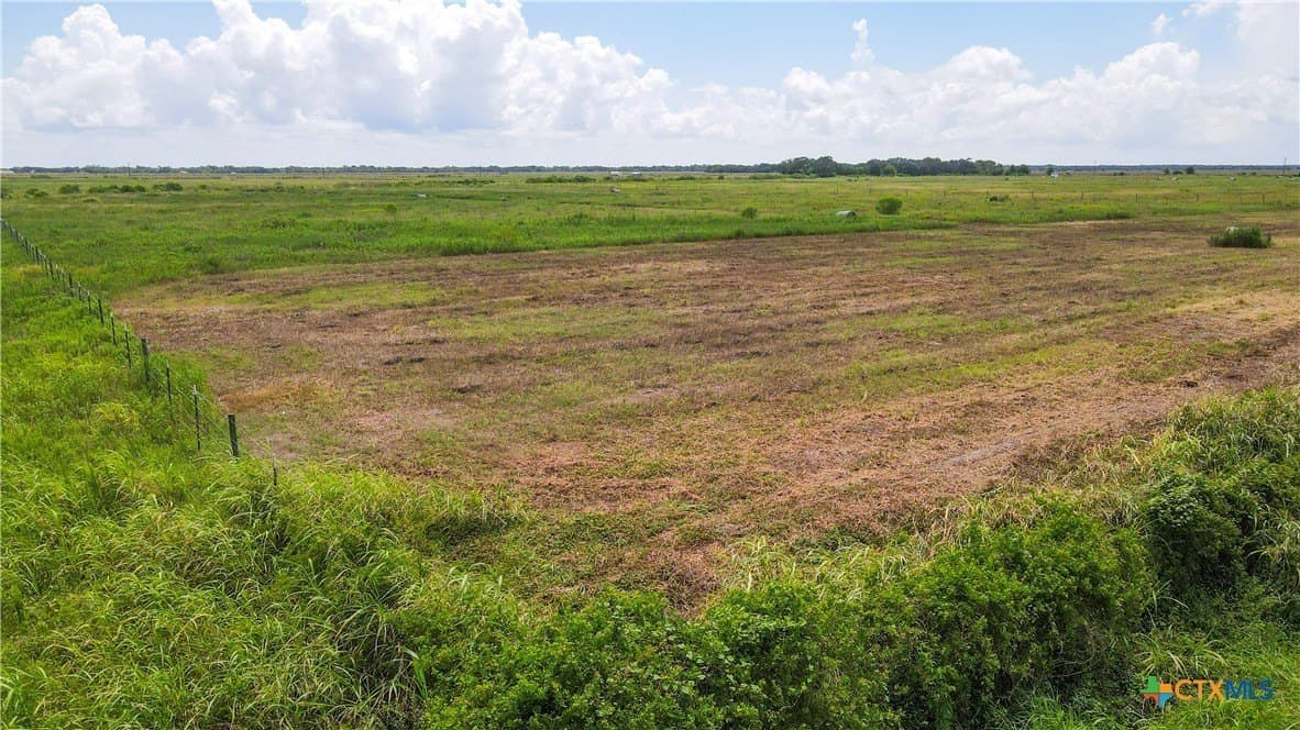 10.1 acres in Wharton County - photo 12