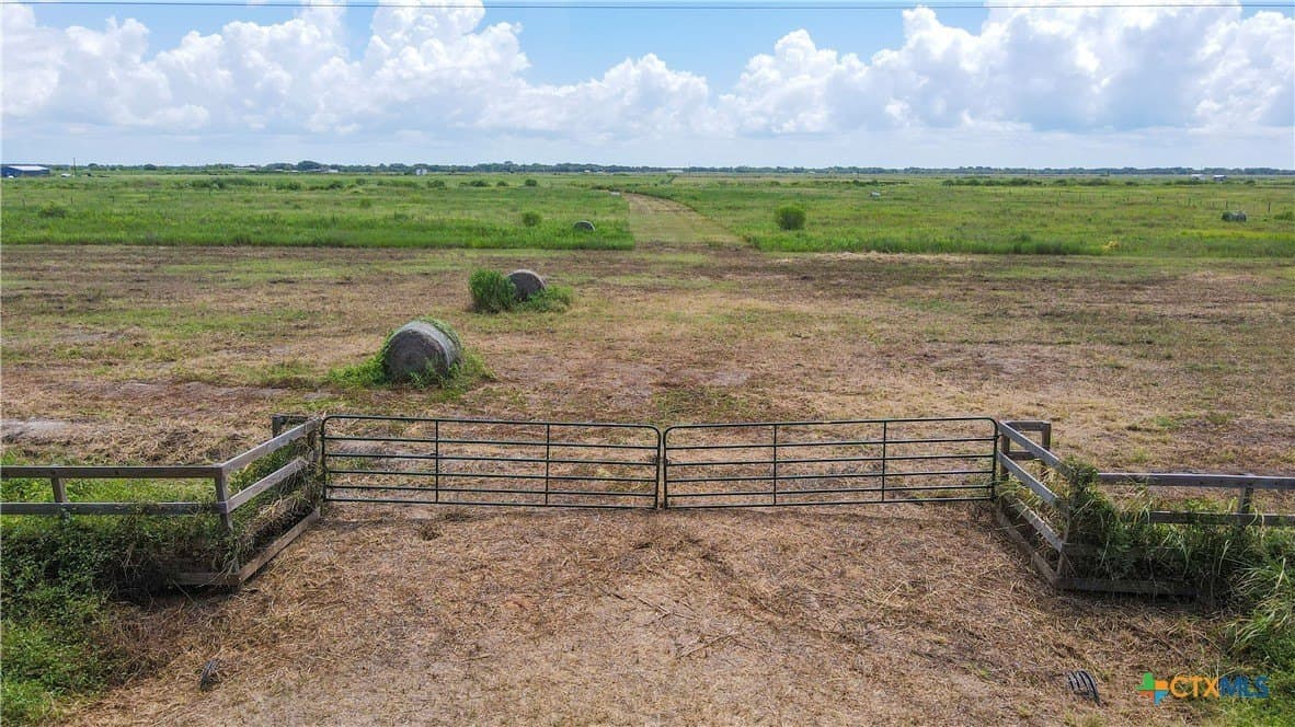10.1 acres in Wharton County - photo 11