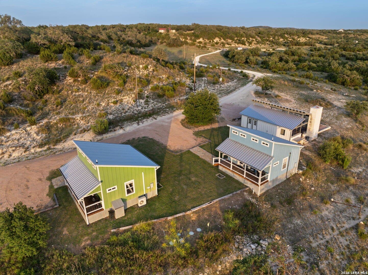 20 acres in Blanco County - photo 4