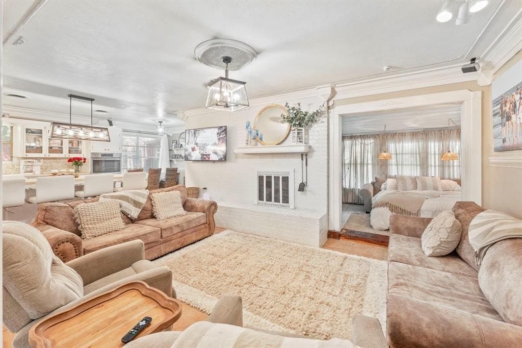 10 acres in Lampasas County gallery image 2