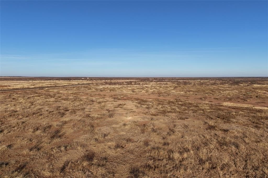 1,099.7 acres in Cottle County gallery image 3