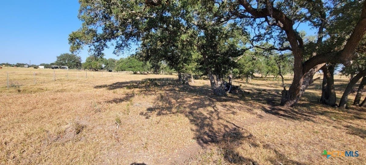 24.48 acres in Lavaca County - photo 19
