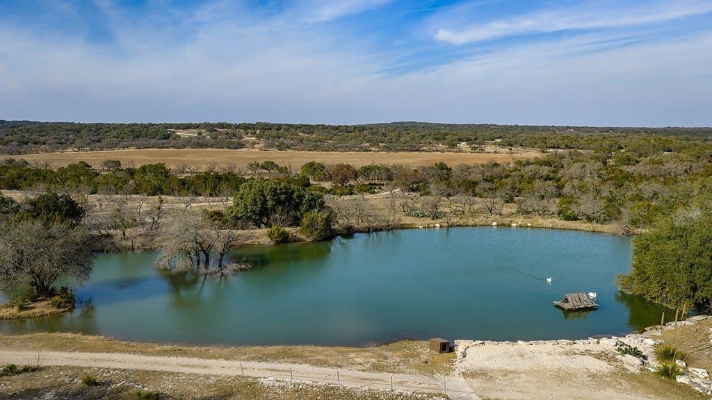 118.07 acres in Kerr County - photo 17