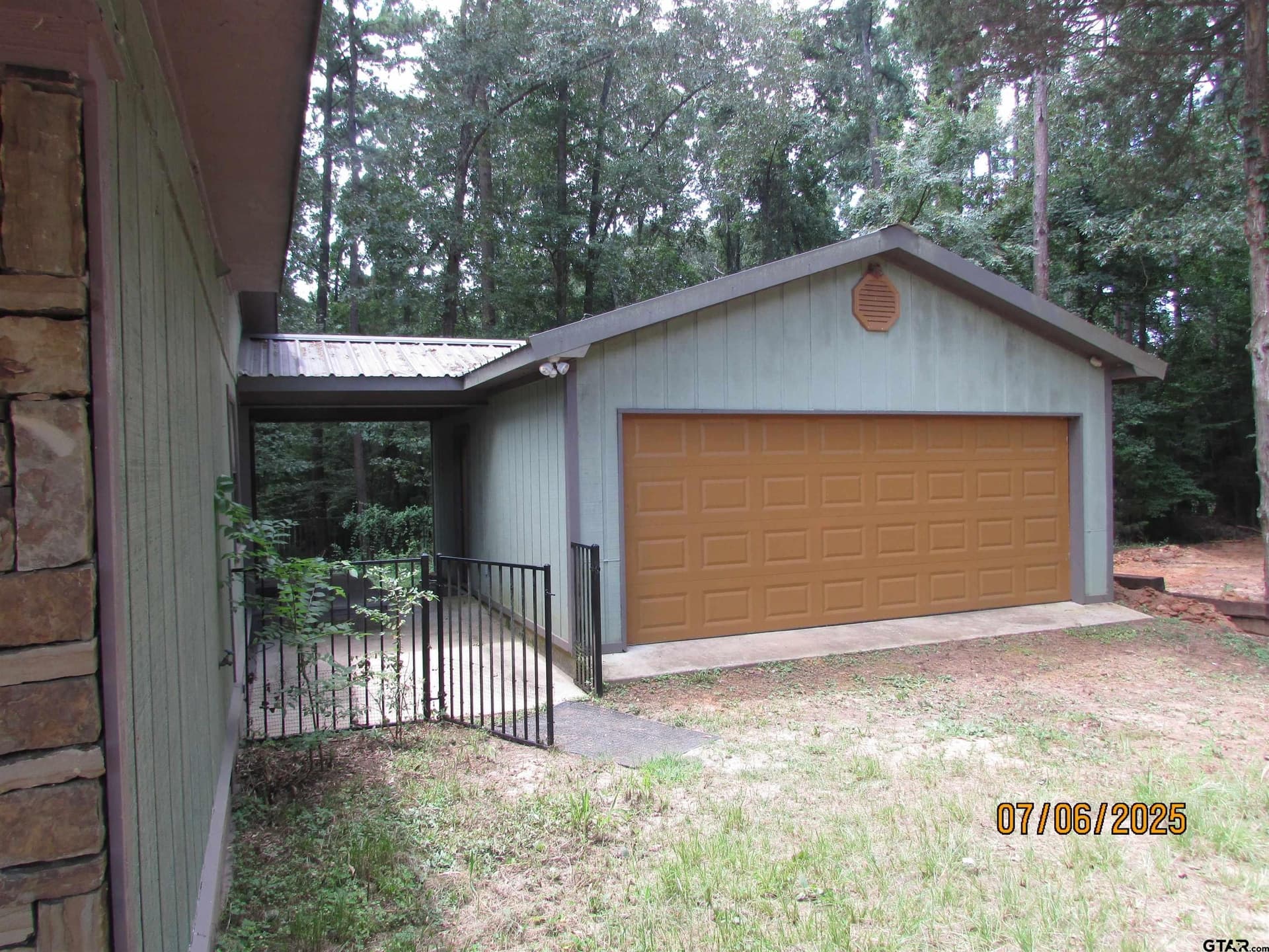 28.2 acres in Anderson County - photo 12