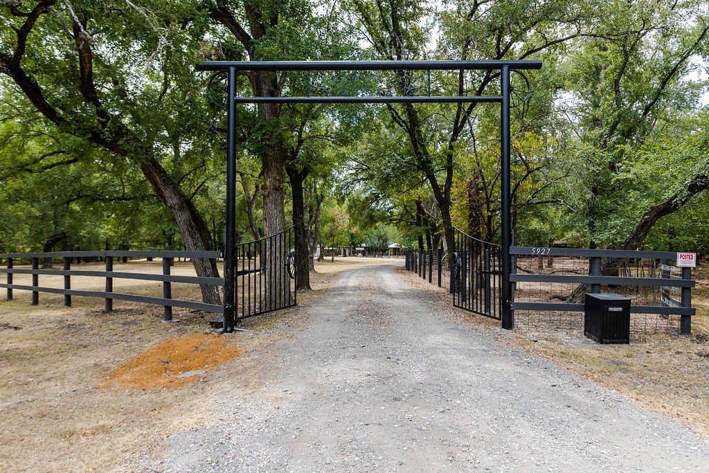 16.08 acres in Collin County - photo 2