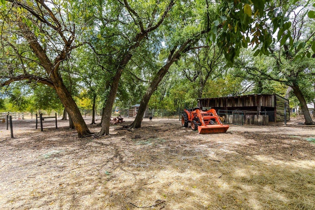 16.08 acres in Collin County - photo 28