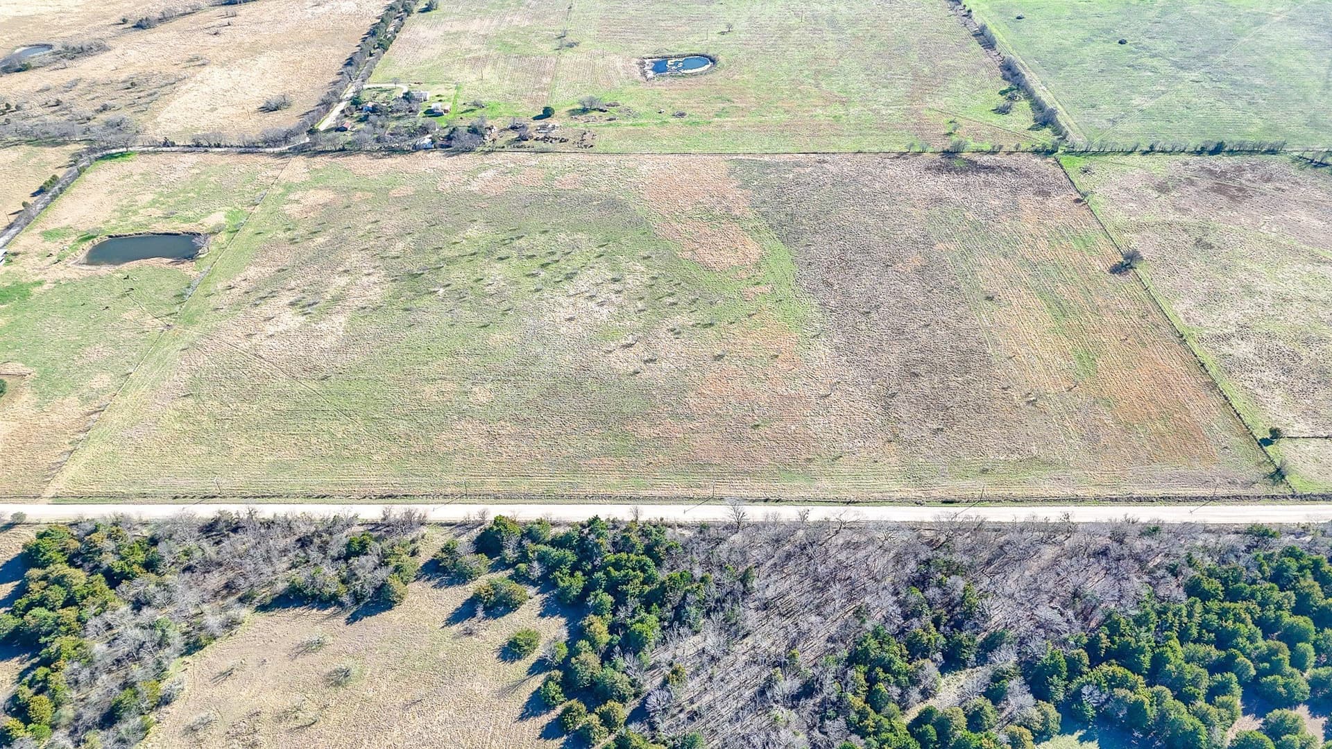 5.02 acres in Navarro County - photo 4