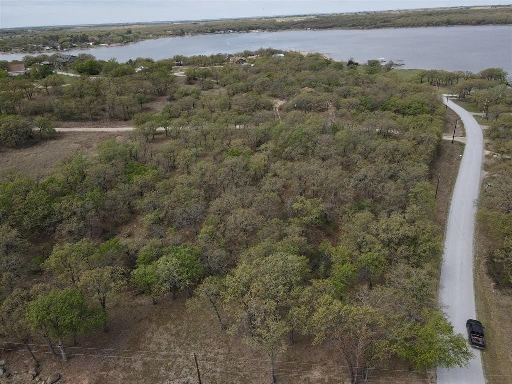 0.53 acres in Montague County