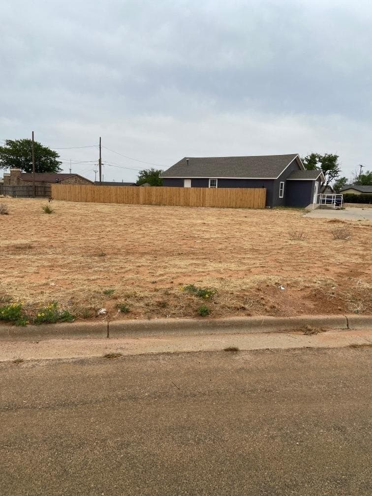 0.18 acres in Lubbock County gallery image 3
