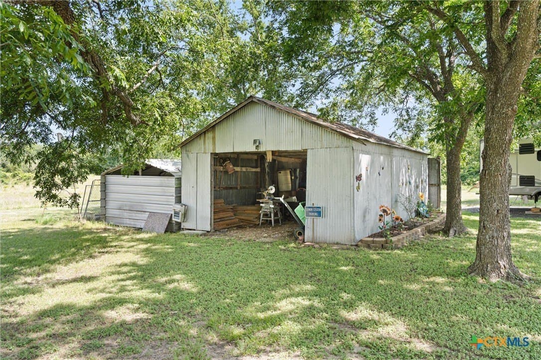 16.32 acres in Milam County - photo 40