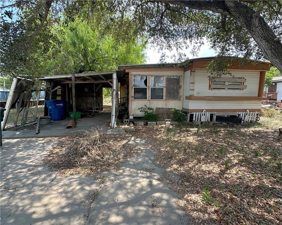 0.14 acres in Nueces County