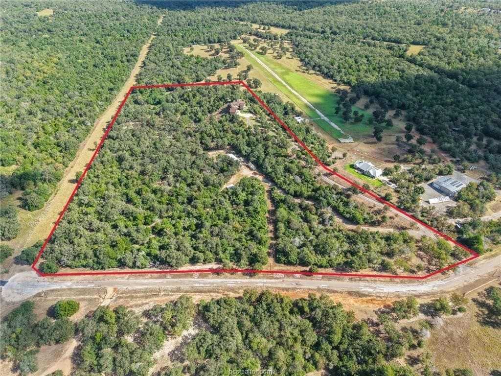 19.08 acres in Milam County - photo 48